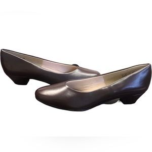 Women’s Brown Heels Size 9 Narrow